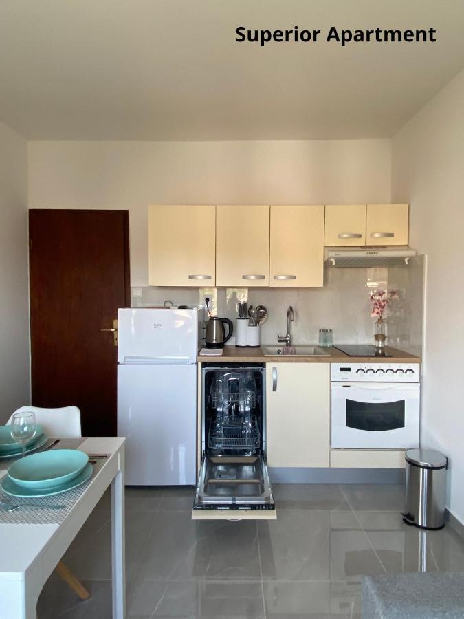 Apartments Zivko Malinska Extérieur photo